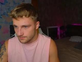 Offline randy_rollins on Flirt4Free