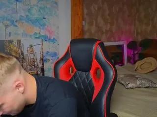 Offline randy_rollins on Flirt4Free