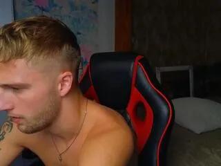 Offline randy_rollins on Flirt4Free