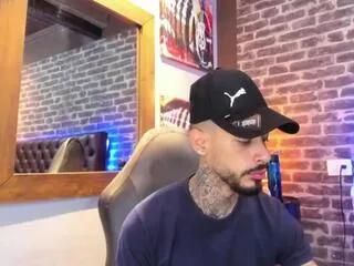 Offline rocky_millan on Flirt4Free