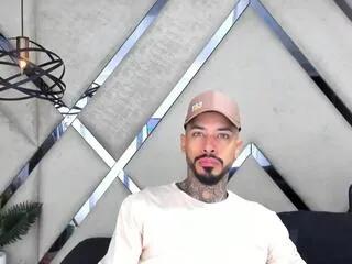 Offline rocky_millan on Flirt4Free