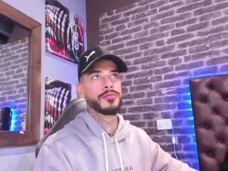 Offline rocky_millan on Flirt4Free