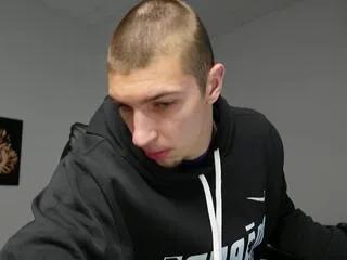 Offline ryan_dozer on Flirt4Free