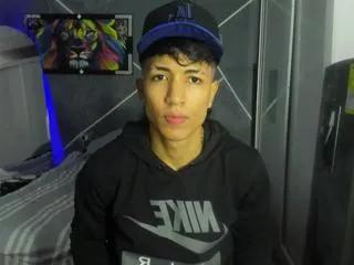 Offline sean_scoth on Flirt4Free