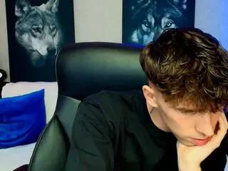 Offline simone_florenzi on Flirt4Free