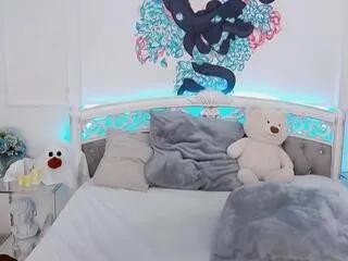 Away stacy_snake on Flirt4Free