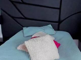 Offline tanya_hanks on Flirt4Free