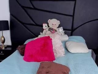 Offline tanya_hanks on Flirt4Free