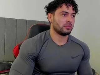 Freechat thomas_brandon on Flirt4Free