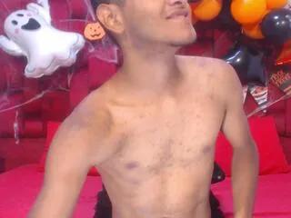 Flirt4Free tommy_furt is Freechat tommy_furt — Freechat on Flirt4Free