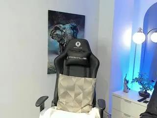 Freechat tony_petrov on Flirt4Free