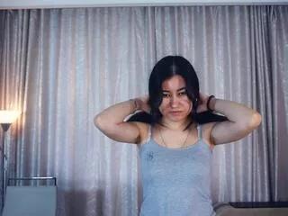 Offline valentina_losacco on Flirt4Free