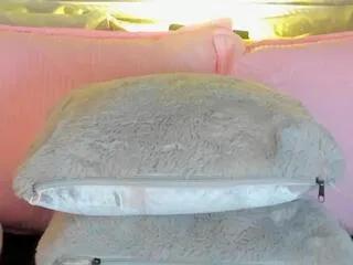 Freechat victoria_lois on Flirt4Free
