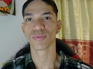 willy_veins on Flirt4Free 