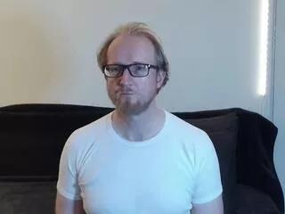 Offline xavii_day on Flirt4Free