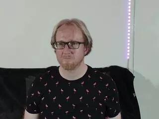 Offline xavii_day on Flirt4Free