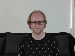 Offline xavii_day on Flirt4Free