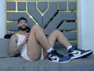 Offline yorby_maxx on Flirt4Free