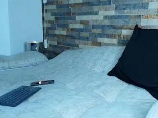 Offline zaiin_diesel on Flirt4Free