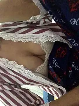 Freechat AlevNaz on StripChat