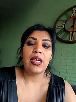 Freechat AmyCubes on StripChat