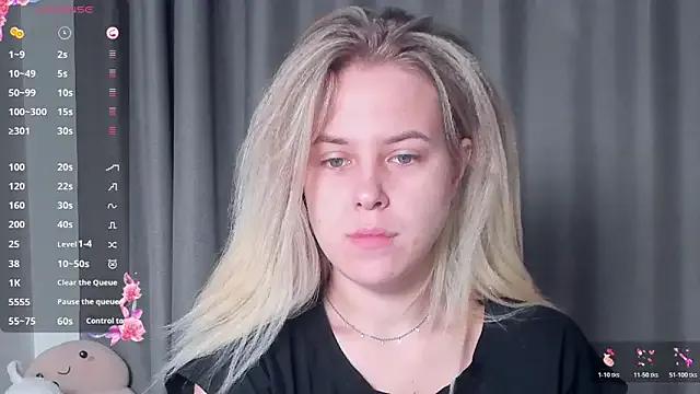 StripChat AngelAnty is Group AngelAnty — stand up and spin