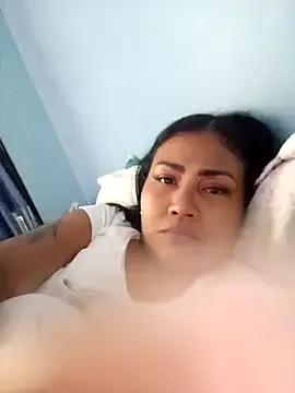 Freechat Ariana_Rodriguez on StripChat