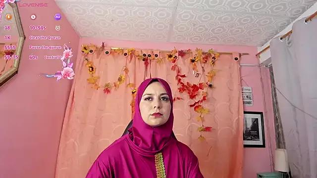 StripChat BadraSaadi is Freechat BadraSaadi —  SHOW FEETS