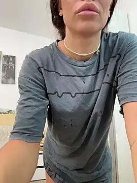 CelineReys — 5 min link ctrl for the last tipper