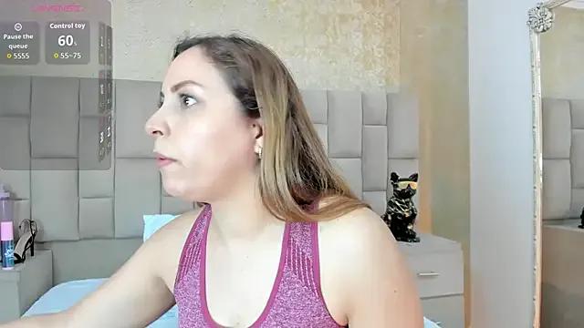 Private cloesummerr_ on StripChat