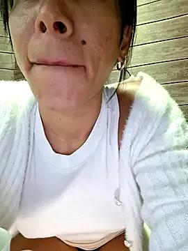 Freechat Doll_Loren on StripChat