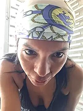 Freechat Doll_Loren on StripChat