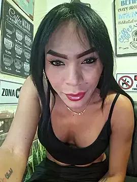 Freechat Doll_Loren on StripChat