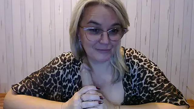 StripChat EleanoraDream is Freechat EleanoraDream — Make my day happy