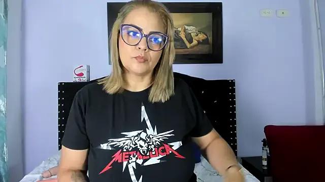 elena_vega — style doggy + spanks ass 4