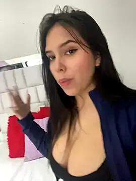 Freechat LunaCandy_ on StripChat
