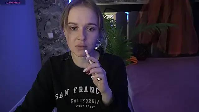 StripChat MaribelRiverr_ is Freechat MaribelRiverr_ — take off the sweater (tokens or dea