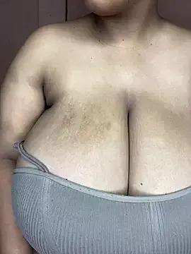 Freechat NonoGotBoobies on StripChat
