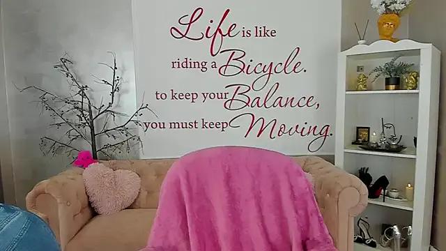 StripChat ReynaTheVixen is Private ReynaTheVixen — let's know each other