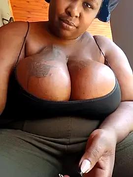 Freechat SexyLadyBoosxx on StripChat