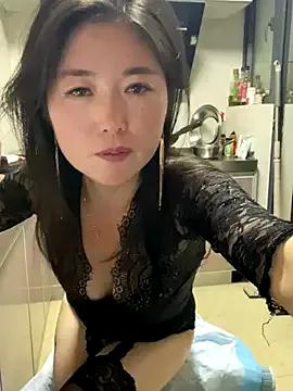 sunny-520 on StripChat 
