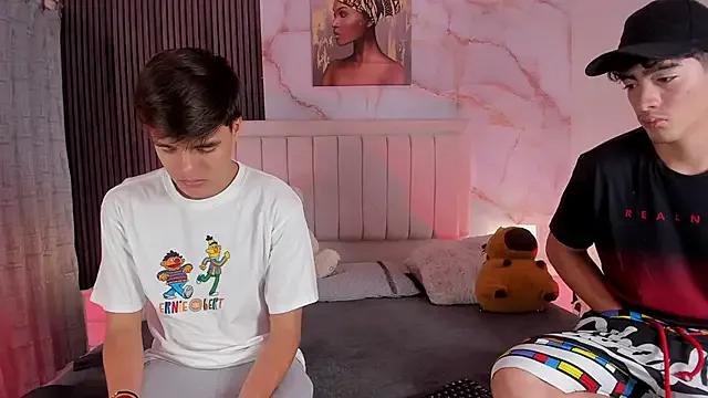 Freechat sweet_petter on StripChat