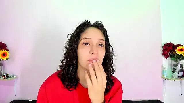 Freechat TeensNews18 on StripChat