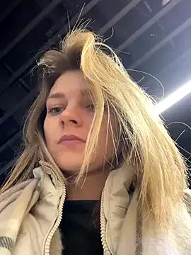 ValenciaShock — FULL NAKED