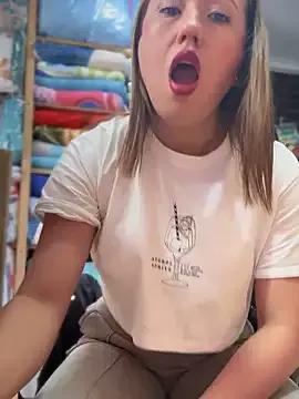 StripChat VIOLETA-25_ is Freechat VIOLETA-25_ — RIDE DILDO IN PUSSY + OIL NAKED