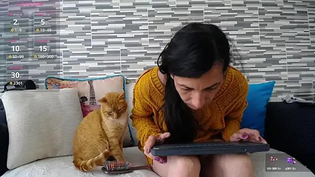 VioletaGomez_Co on StripChat 