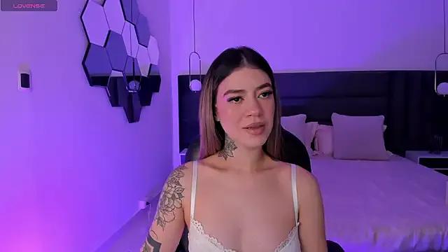 Freechat ViolettHansson on StripChat