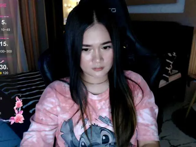 AdriannaFowler on BongaCams