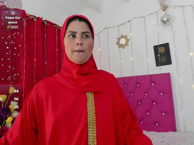 Offline AishaAmin on BongaCams