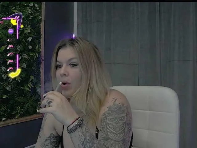 Offline AlissaVox on BongaCams